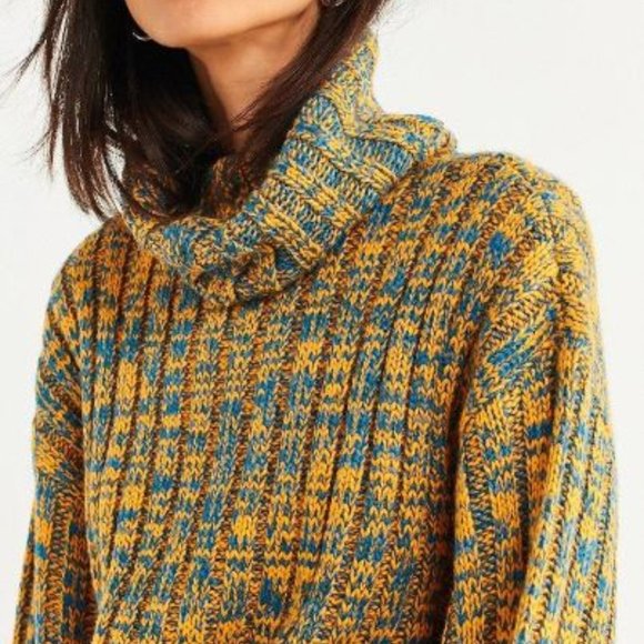 Urban Outfitters Chunky Turtleneck Sweater - Picture 2 of 7